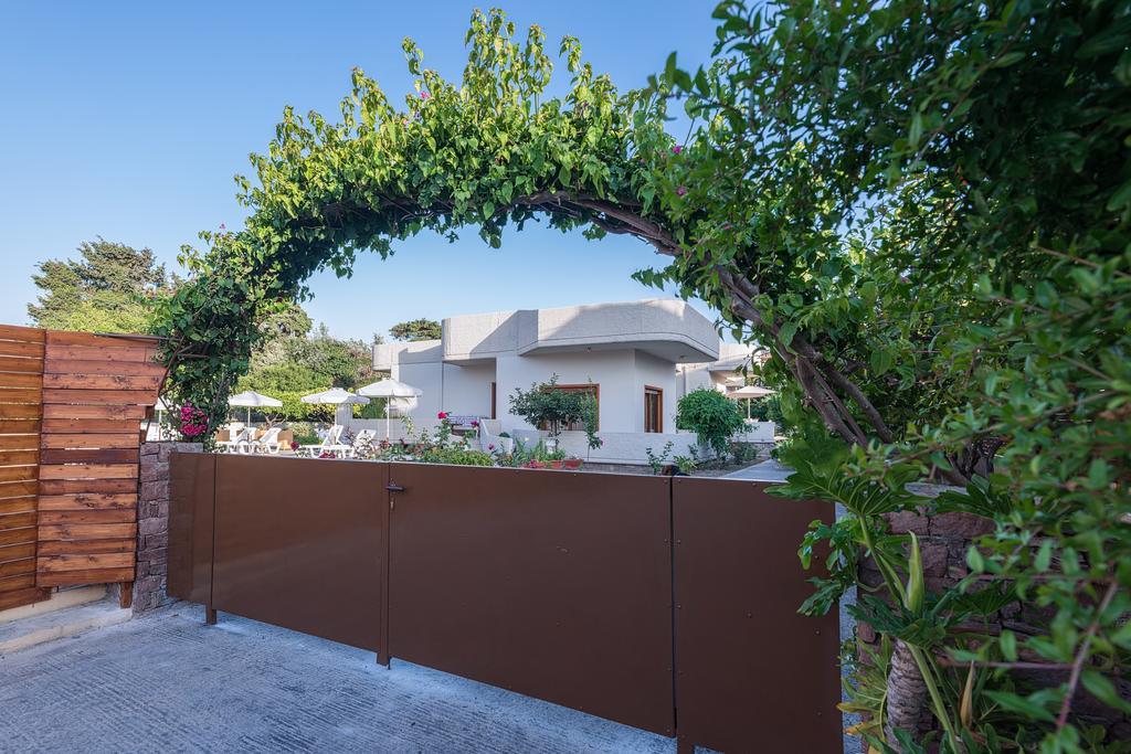 Villa Katrin 伊利索斯 外观 照片